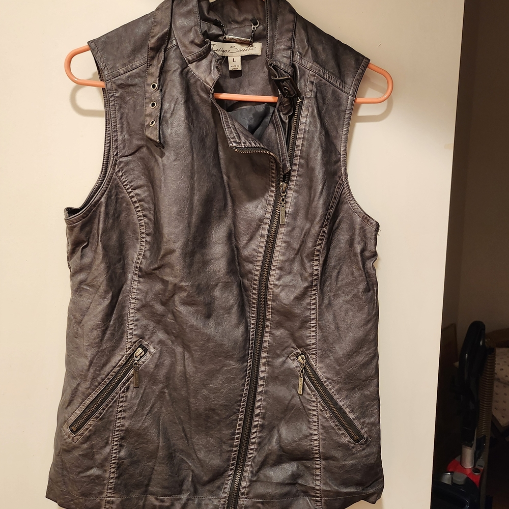 Women's Gray Pleather Vest